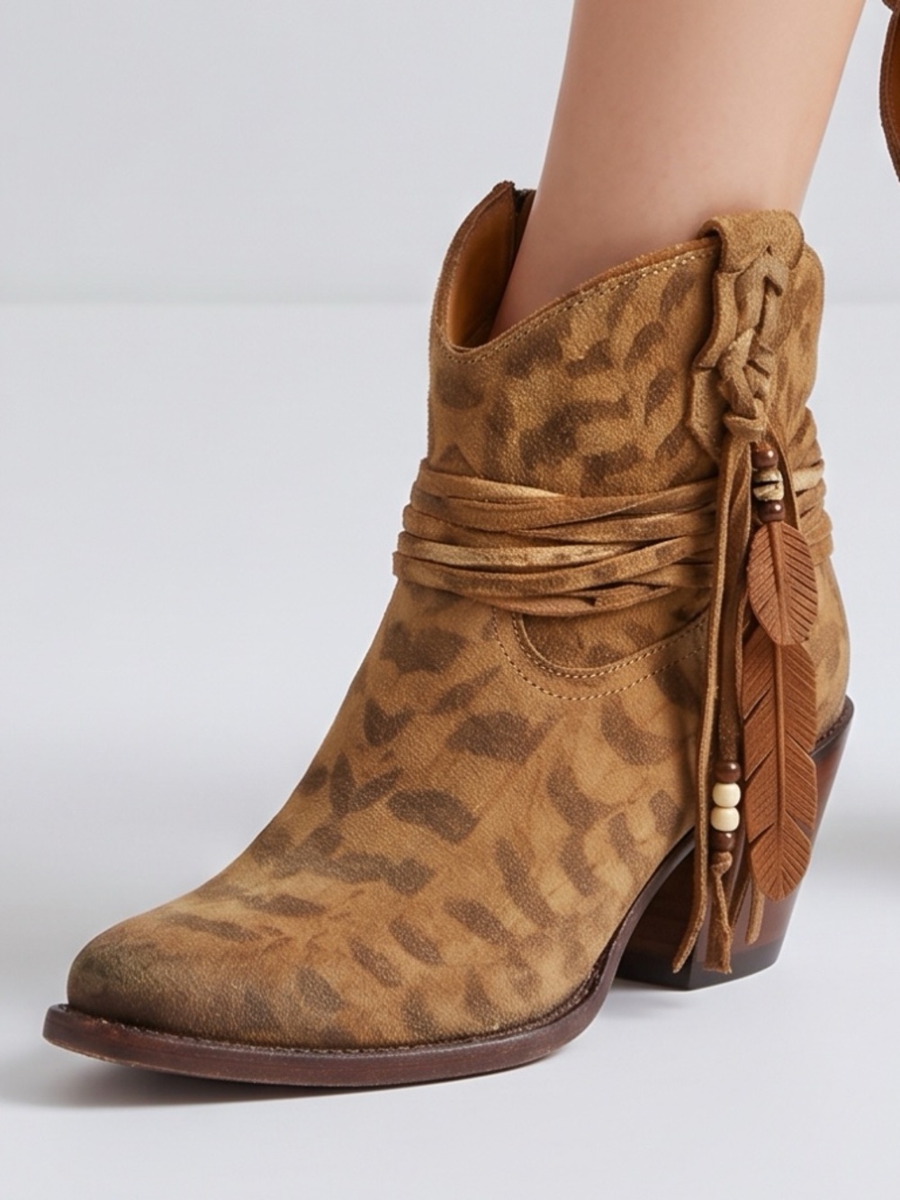 LUCCHESE • Robyn Leopard Suede Fringe Western Ankle Boots 8.5 B